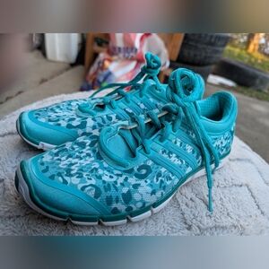 Women's Adidas Animal Print Sneakers Size 6M NWOT